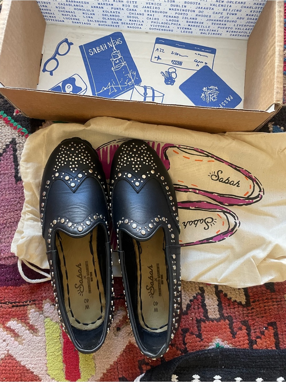Sabah limited edition sold out Black Leather Studded Slip-On Loafers